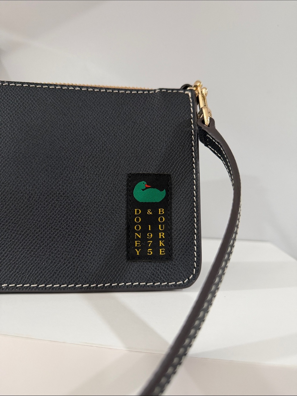 Dooney & Bourke Demi 20 - New - Picture 10 of 13